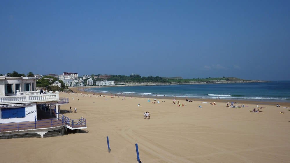 

Milano - Costa Cantabria - Silken Río Santander
