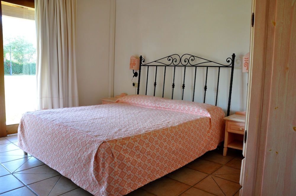 

Trieste - Budoni - Residence Liscia Eldi