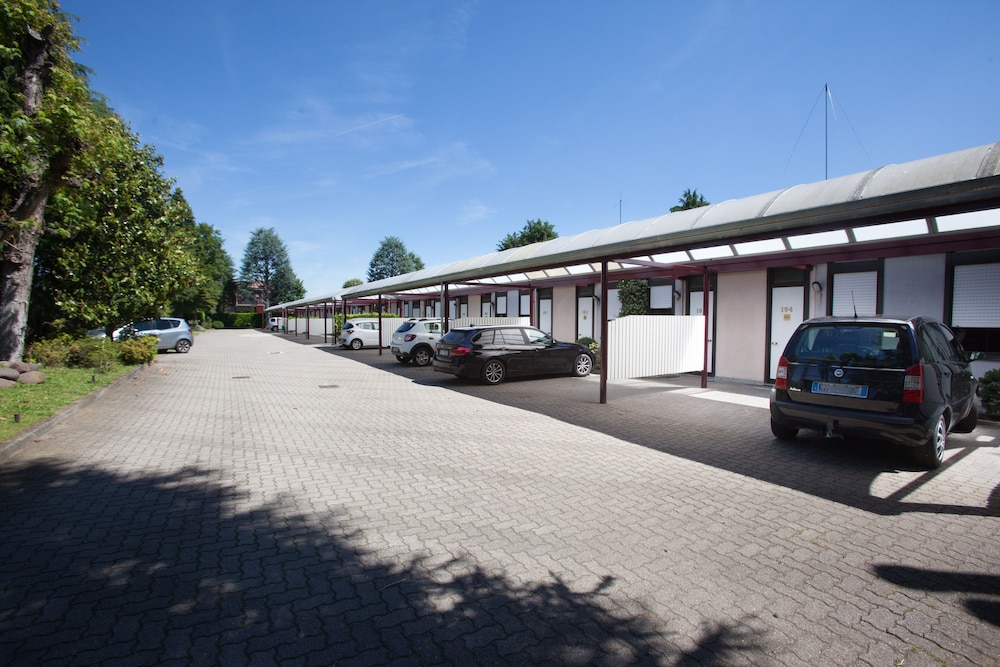 

Palermo - Oleggio - Airport Hotel Malpensa