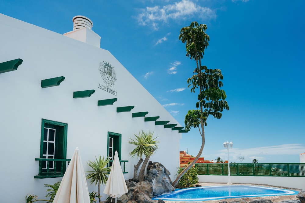 

Lamezia Terme - Costa Adeje - Neptuno Costadeje