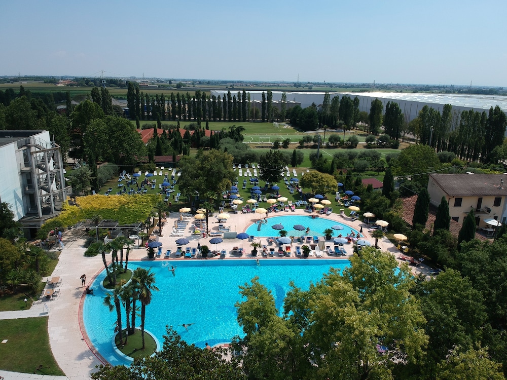 

Palermo - Villafranca di Verona - Hotel Antares Sport Beauty & Wellness