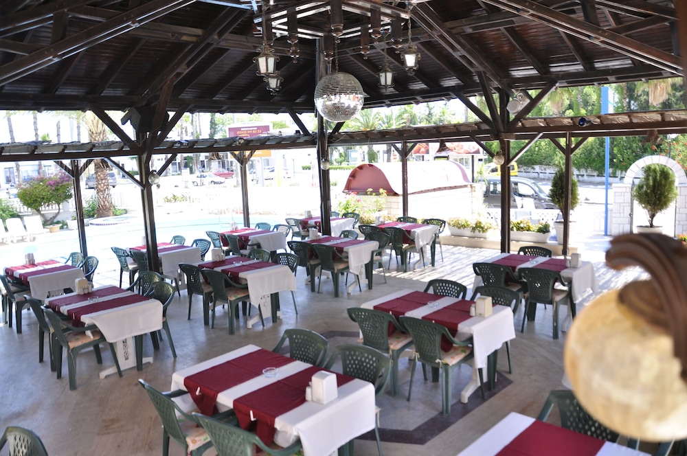 

Napoli - Kemer - Kemer Hotel