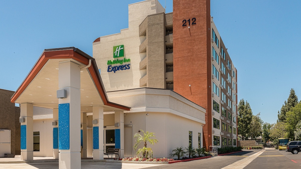 

Milano - Brea - Holiday Inn Express Fullerton - Anaheim