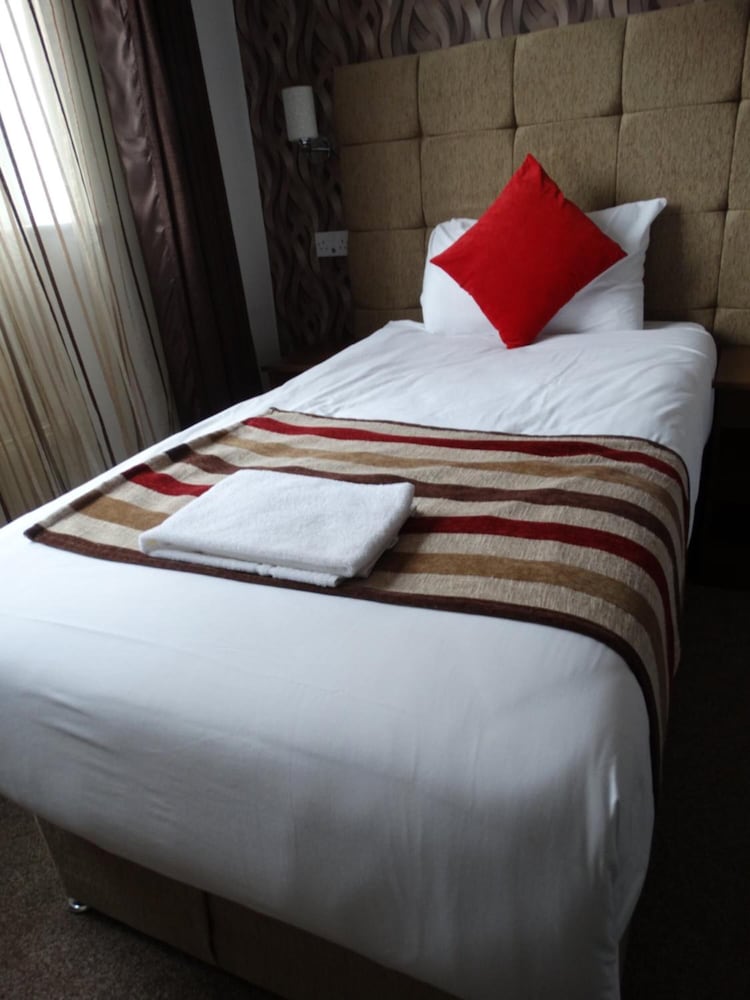 

Venezia - Stockport - Trivelles Mayfair