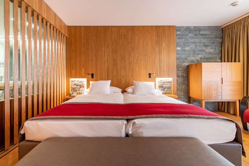 

Milano - Verbier - Hôtel des Bains de Saillon