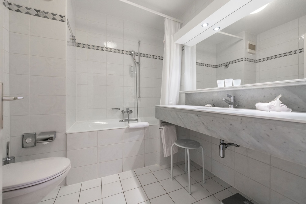 

Bari - Verbier - Hôtel des Bains de Saillon