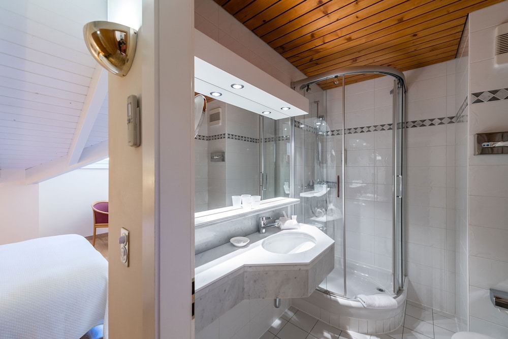 

Bari - Verbier - Hôtel des Bains de Saillon