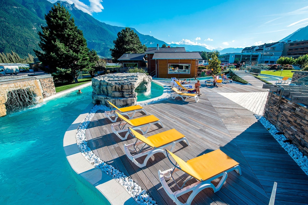 

Roma - Verbier - Hôtel des Bains de Saillon