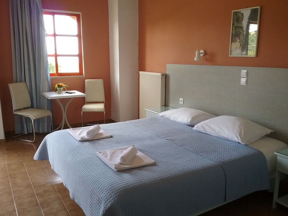 

Pisa - Soúda - Ilona Apartments Chania