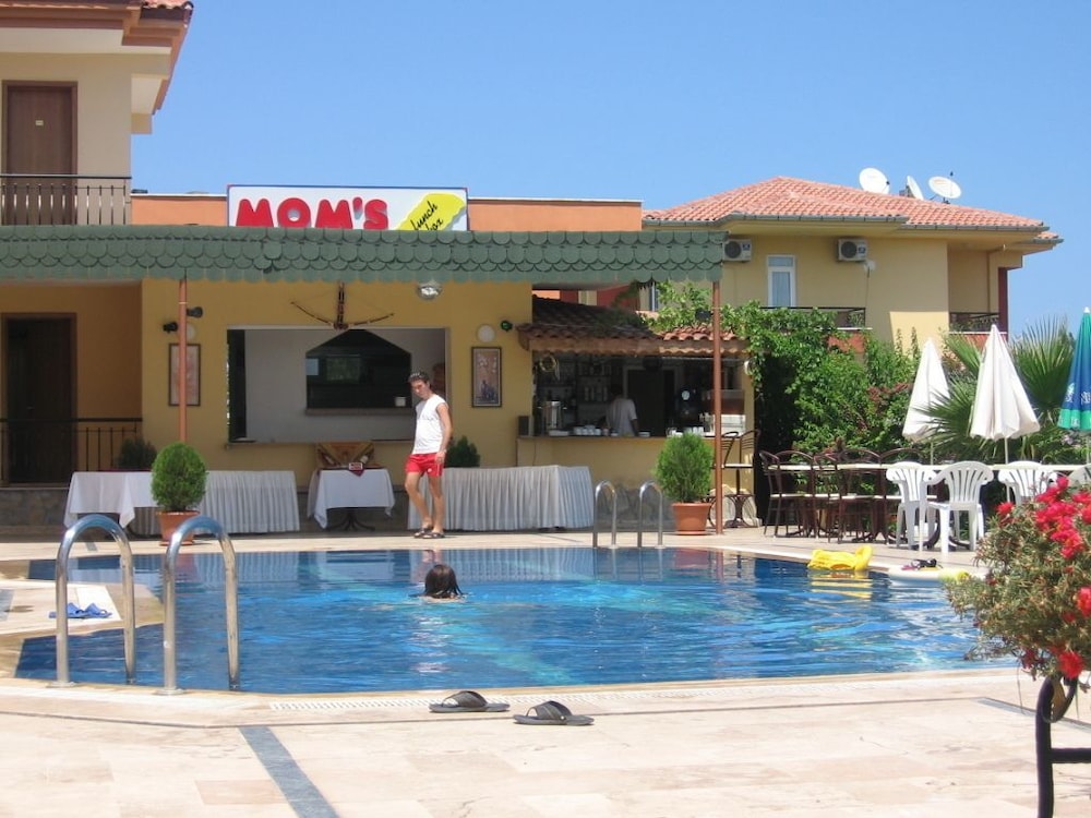 

Verona - Tekirova - MG Moms Hotel