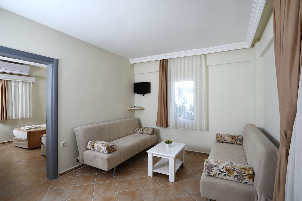 

Roma - Gumbet - Summer Garden Suites Beach Hotel
