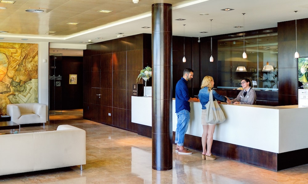 

Milano - Gijon - Oca Palacio De La Llorea Hotel & Spa