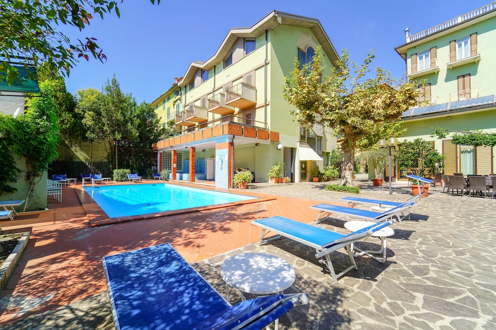 

Catania - Pistoia - Hotel Cappelli