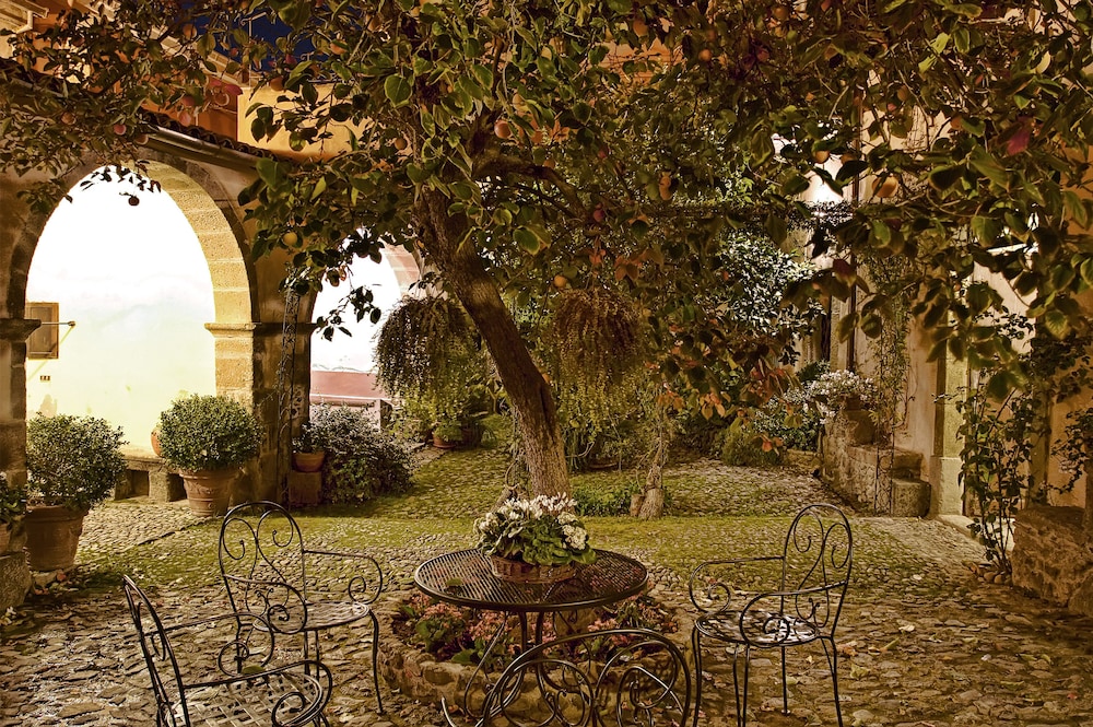 Antica Dimora Del Gruccione, Albergo diffuso