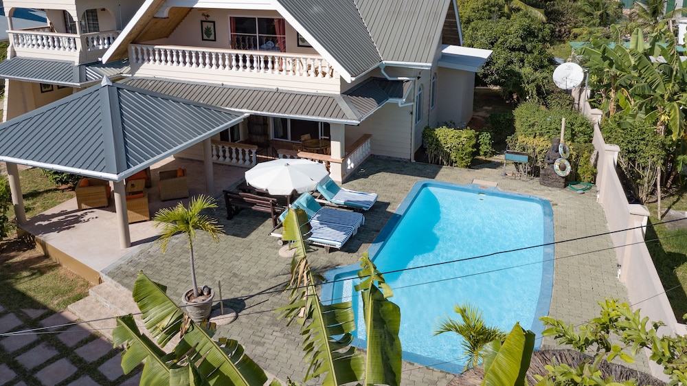 

Milano - Isola di Praslin - Villa Aya