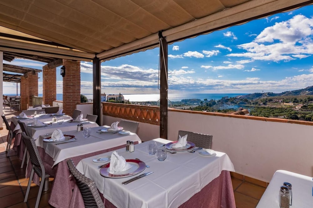 

Napoli - Nerja - Hotel Rural Almazara