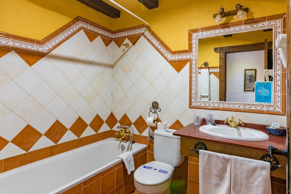 

Firenze - Nerja - Hotel Rural Almazara