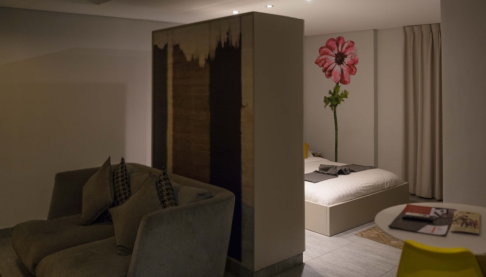 

Roma - Accra - Urbano Hotel By Roots