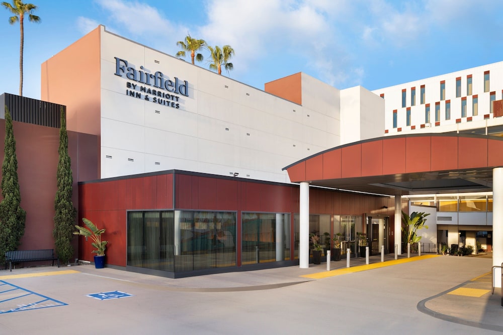 

Milano - Marina del Rey - Fairfield Inn & Suites by Marriott Los Angeles LAX/El Segundo