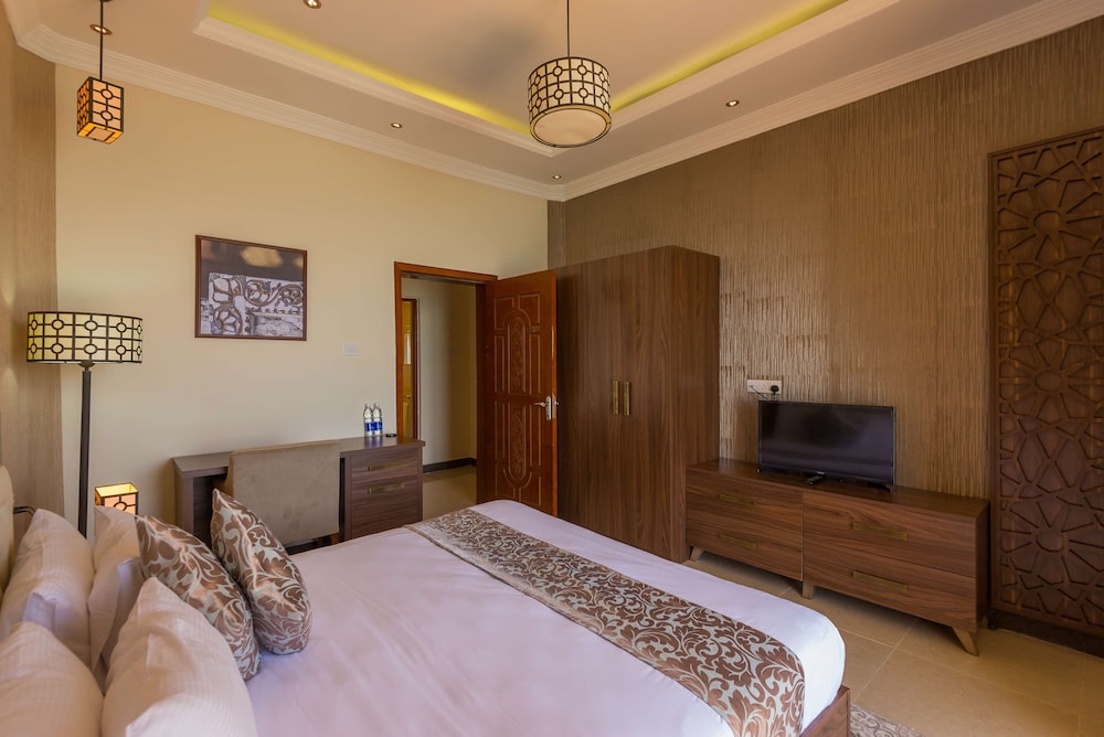 

Milano - Zanzibar, Tanzania, Oceano Indiano - Golden Tulip Zanzibar Resort