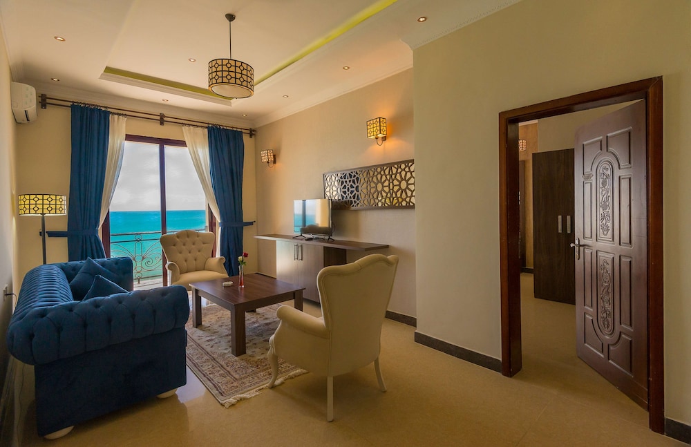 

Napoli - Bububu - Golden Tulip Zanzibar Resort