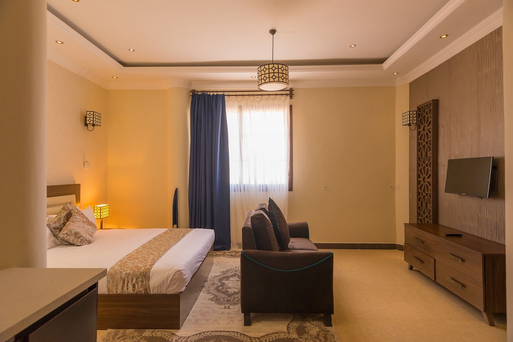 

Napoli - Bububu - Golden Tulip Zanzibar Resort