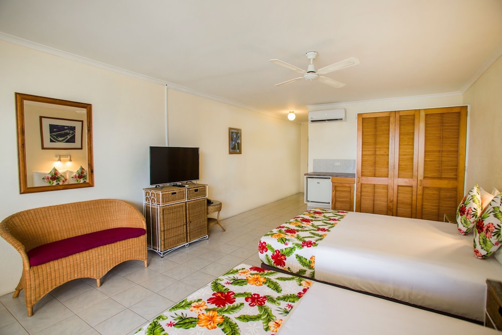 

Bologna - Rarotonga - The Edgewater Resort & Spa