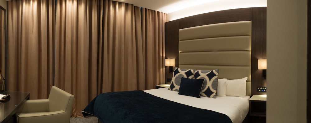 

Verona - Hounslow - The Kings Head Hotel