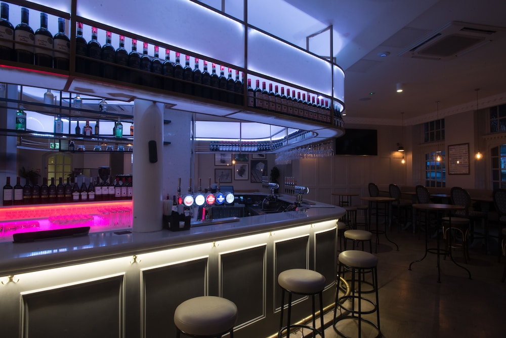 

Roma - Hounslow - The Kings Head Hotel
