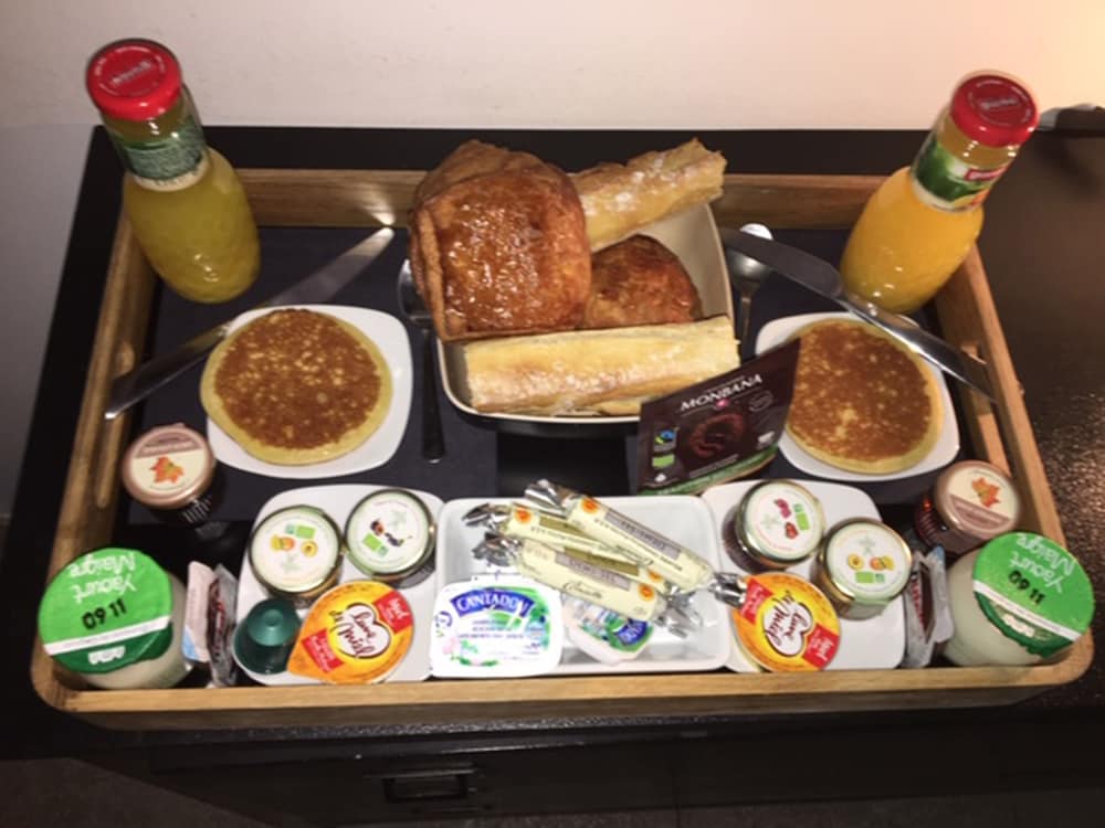 

Roma - Neuilly-sur-Seine - Residhotel Imperial Rennequin