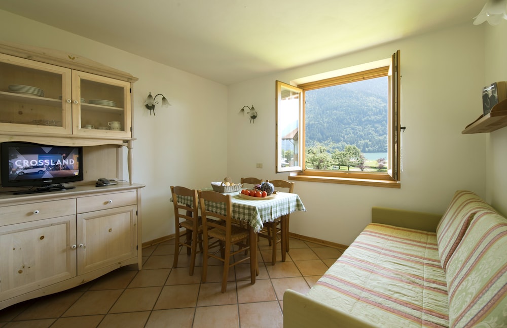 

Napoli - Vezzano - Residence Rio Piccolo