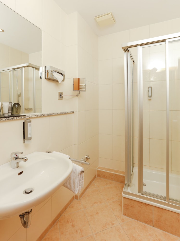 

Roma - Colonia - Hotel am Rhein - Wesseling
