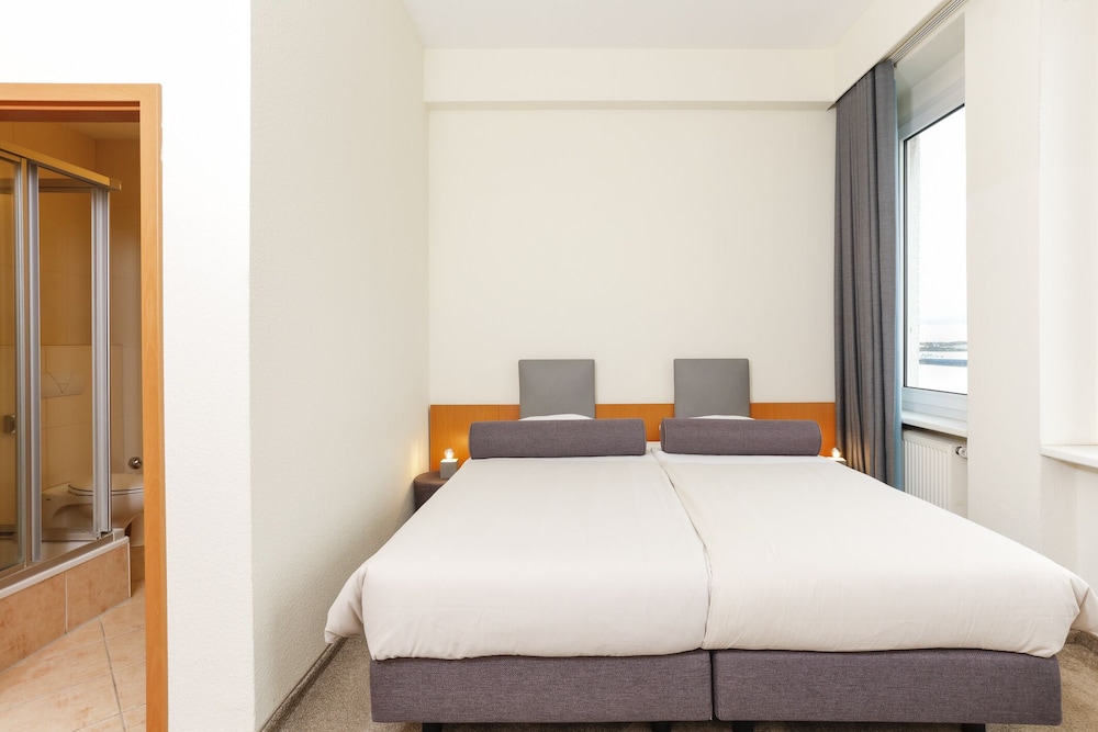 

Bologna - Colonia - Hotel am Rhein - Wesseling