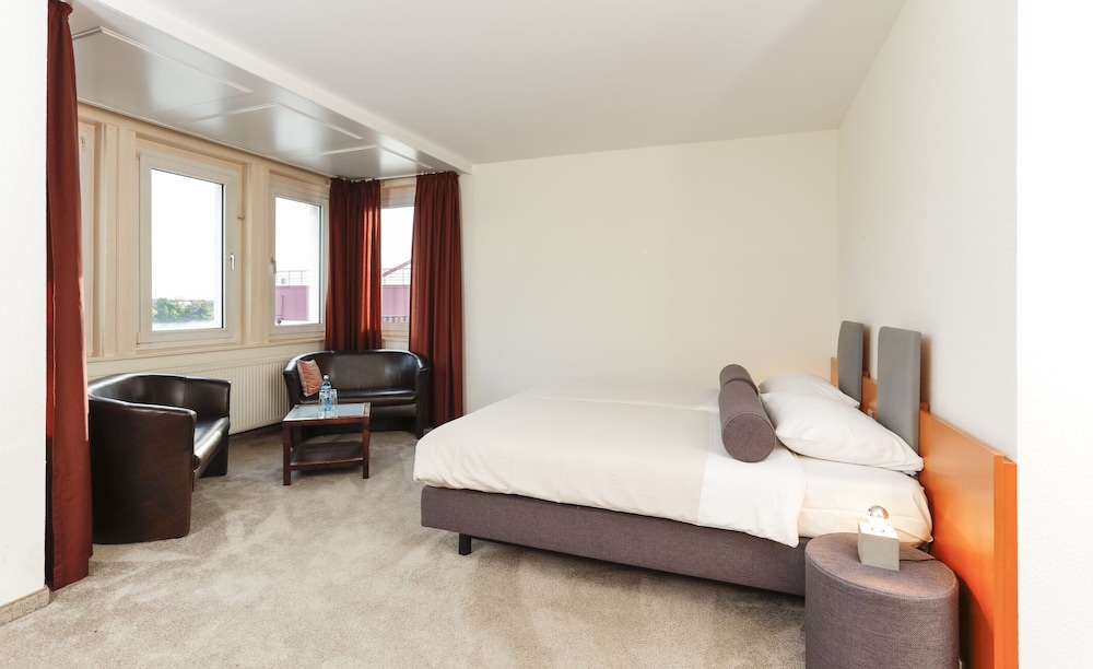 

Torino - Colonia - Hotel am Rhein - Wesseling