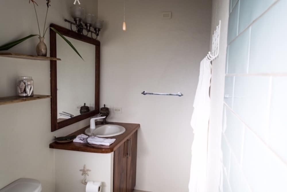 

Bologna - Tamarindo - Ten North Tamarindo Beach Hotel
