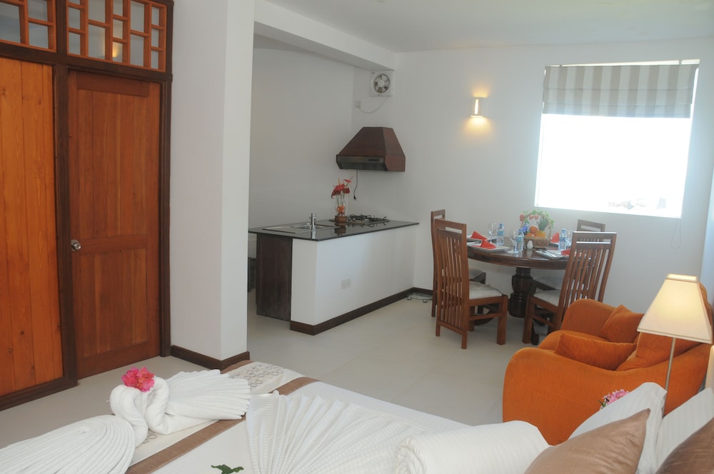 

Venezia - Ahungalla - White Villa Resort Aungalla