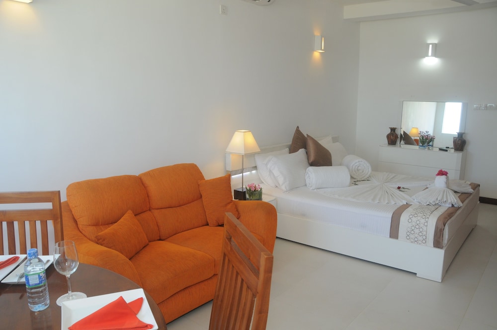 

Milano - Induruwa - White Villa Resort Aungalla