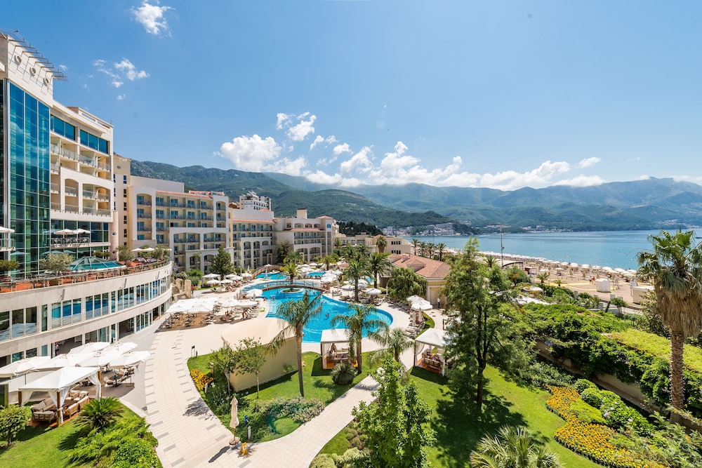 

Bari - Costa Montenegro - Splendid Conference & Spa Resort
