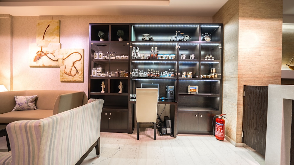 

Catania - Rethymno - Forest Park Hotel