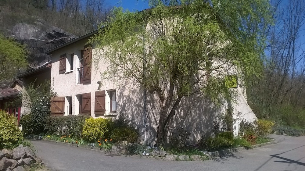 

Milano - Lione - Hotellerie de la Cascade