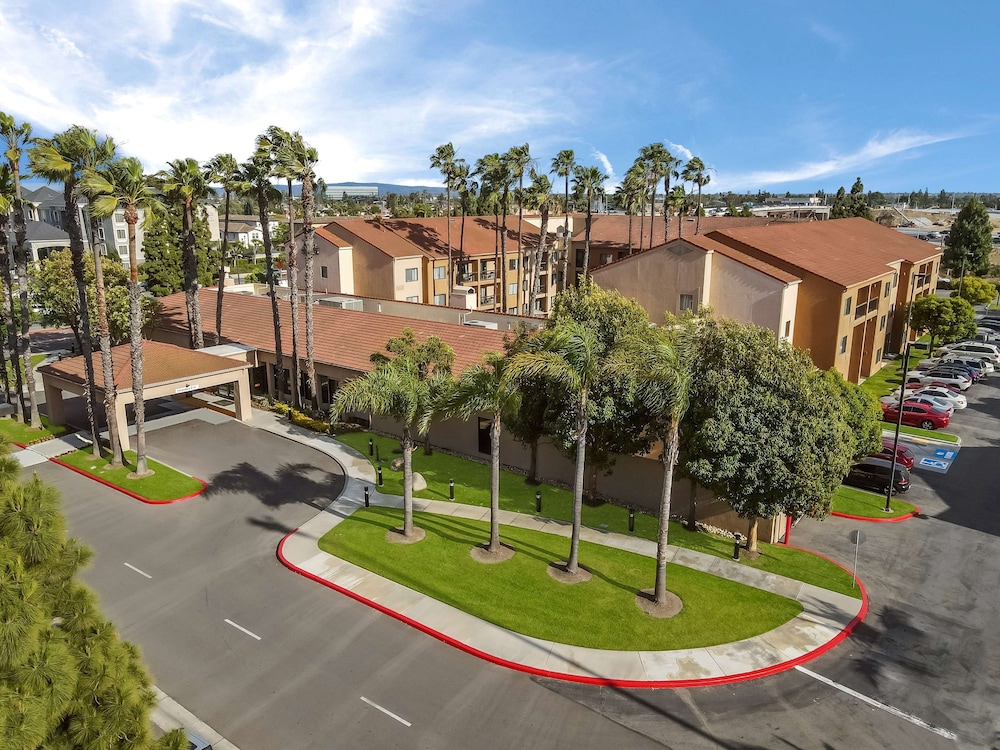 

Milano - Huntington Beach - Sonesta Select Huntington Beach Fountain Valley