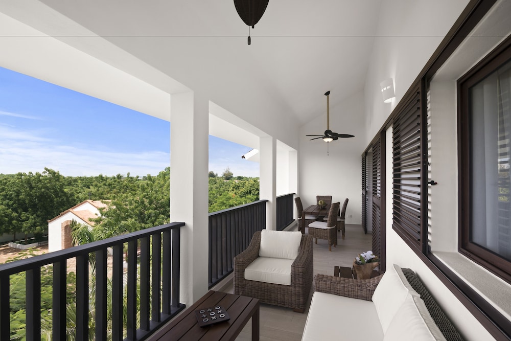 

Lamezia Terme - Juan Dolio - Hotel Casa Hemingway