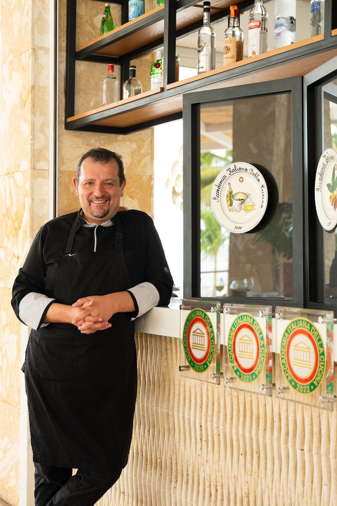 

Catania - Juan Dolio - Hotel Casa Hemingway