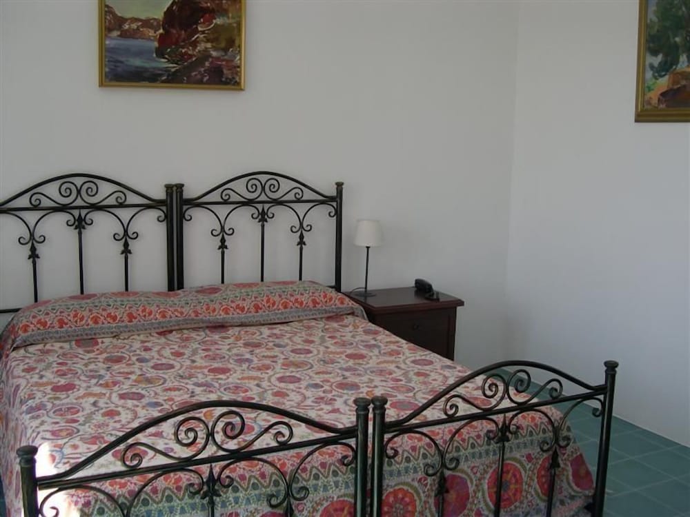 

Lamezia Terme - Lipari, Isole Eolie - Hotel Villa Diana