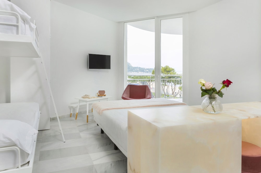 

Milano - Sant Feliu de Guíxols - Hotel Aromar