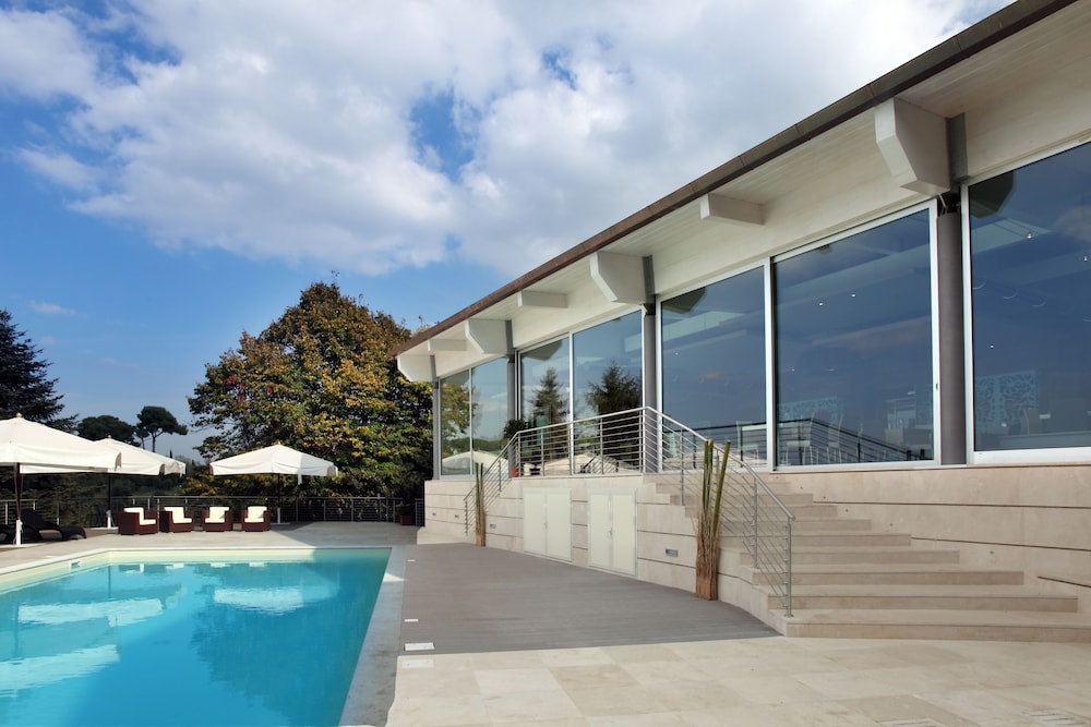 

Catania - Ciampino - Hotel & Spa Villa Mercede