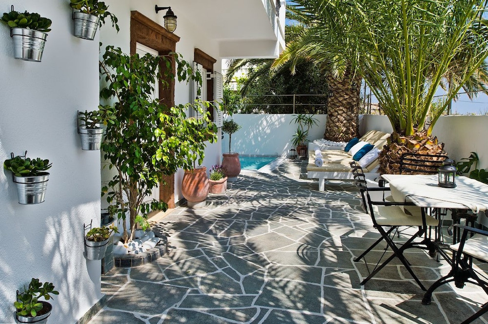

Roma - Thirasía - Galatia Villas
