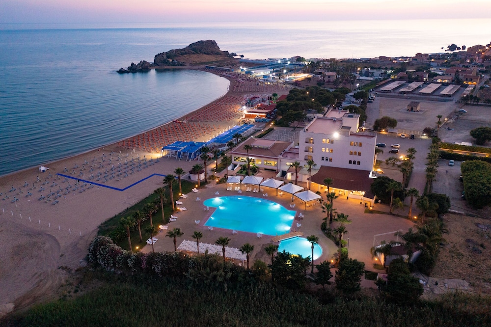 

Lamezia Terme - Licata - Hotel Baia D'oro