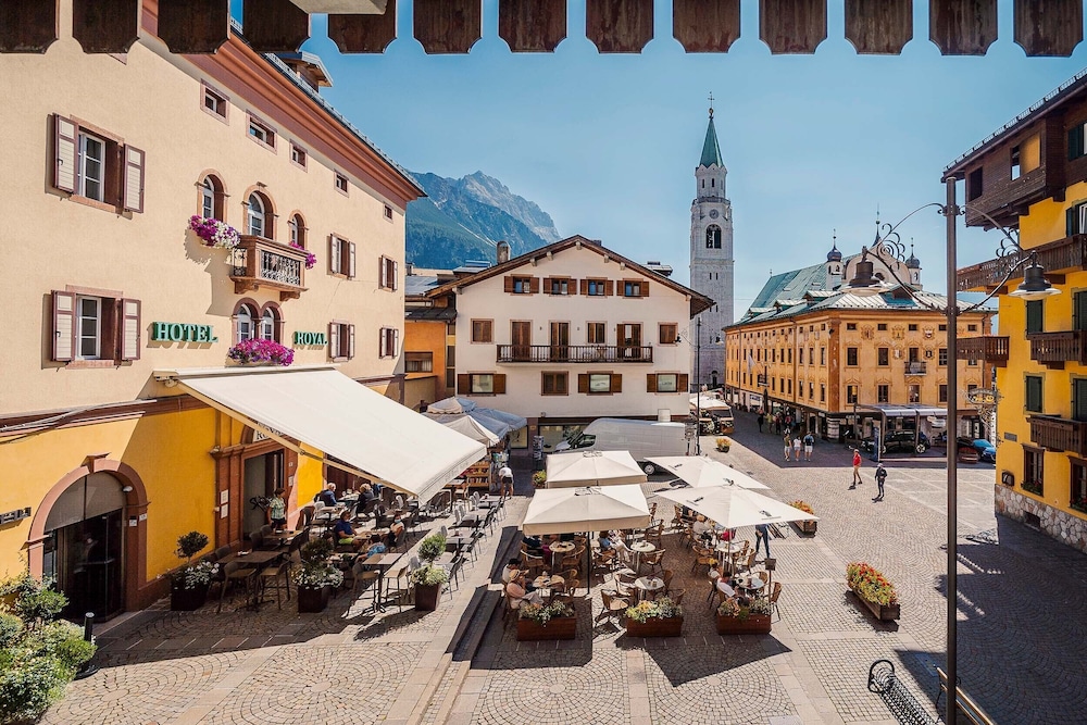

Roma - Cortina d'Ampezzo - Royal Hotel Cortina