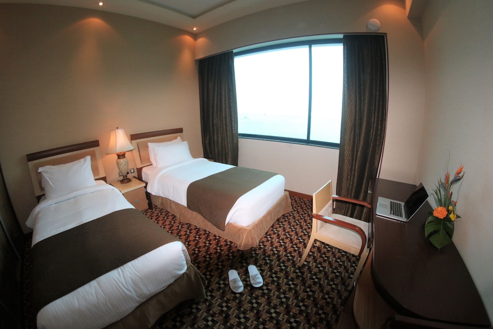 

Milano - Amwaj Islands - Elite Resort & Spa